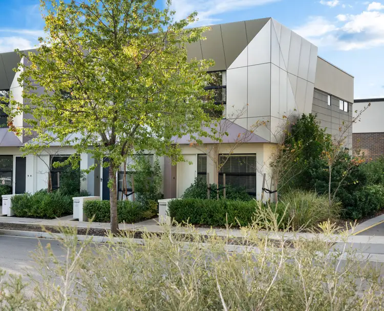 25 Masterdale Court