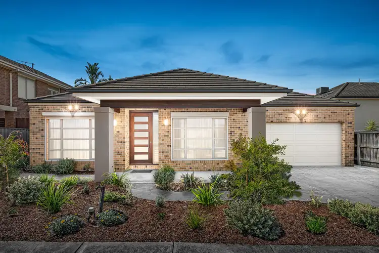 8 Abercrombie Grove