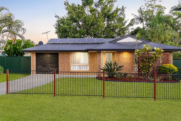 29 Fairbairn Street