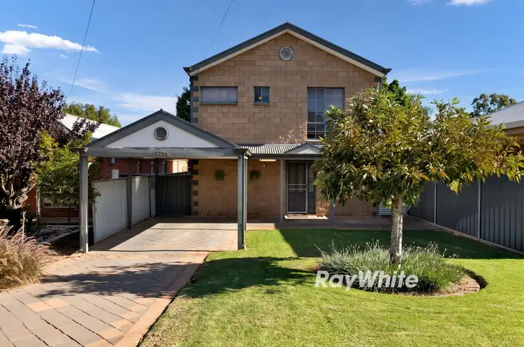 373A Walnut Avenue