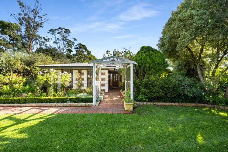 228 Ruwoldt Road