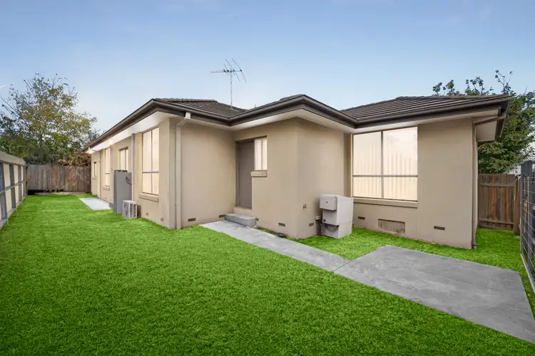 25 Dunstan Street