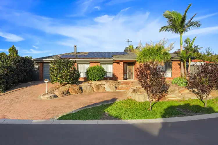 16 Rockley Court