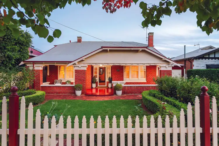 9 Glen Rowan Road