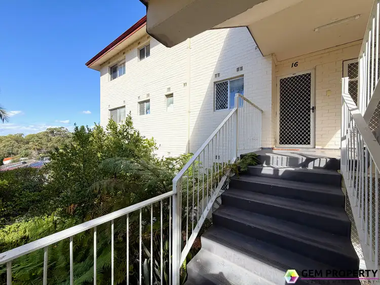 3 Powell Court