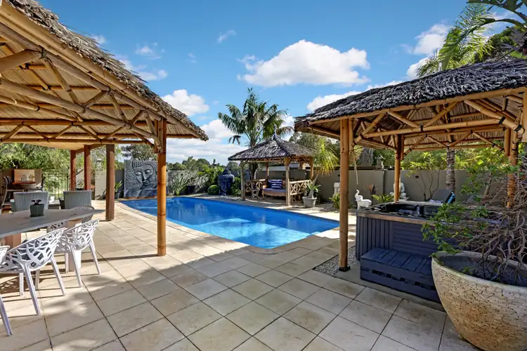 24 Jarrah Elbow
