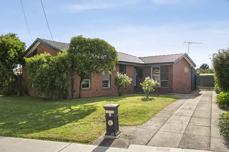3 Tatura Crescent