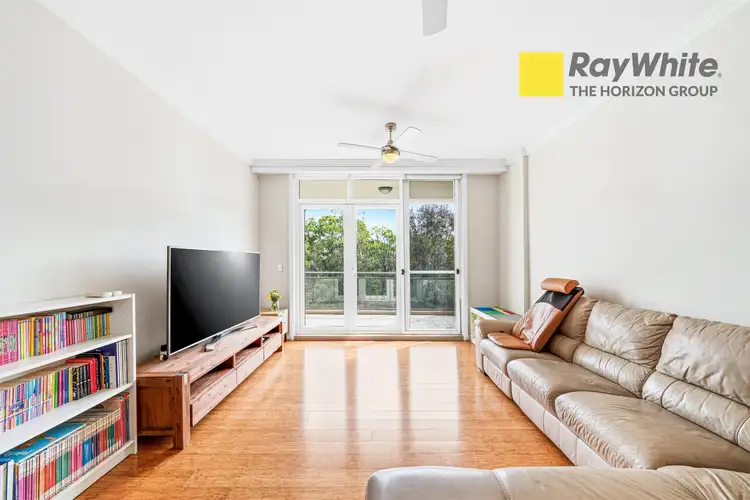 5 Bay Drive