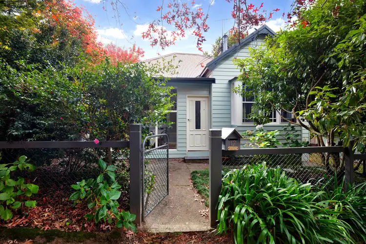 12 Prince George Street