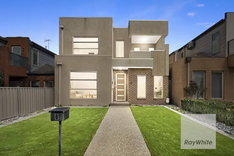 8 Prowse Walk