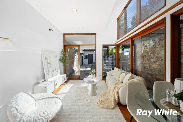 76 Trafalgar Street