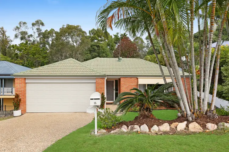 15 Altos Court