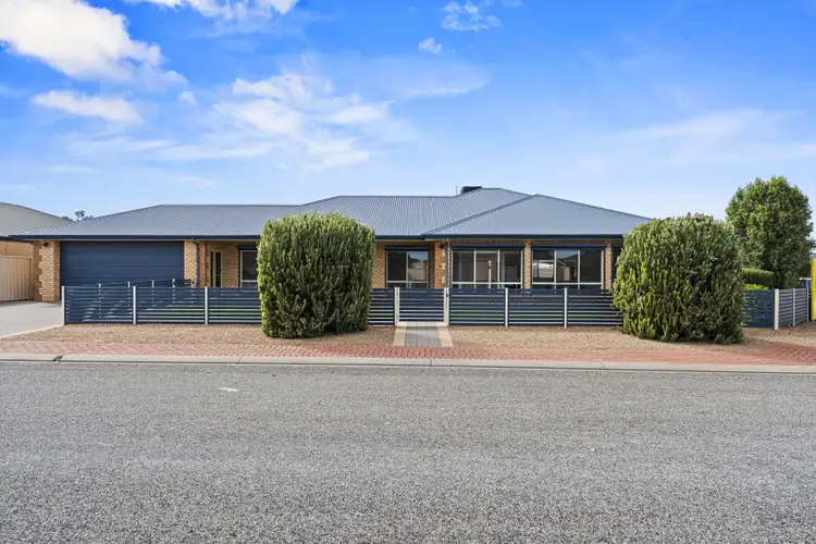 2 Mcdonald Court