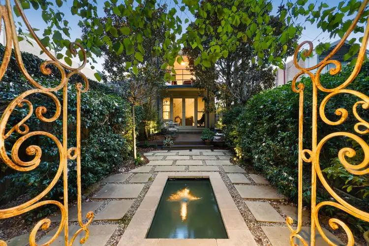 22 Parraween Street