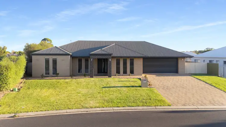 6 Veldarose Lane