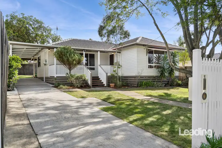16 Sturt Street