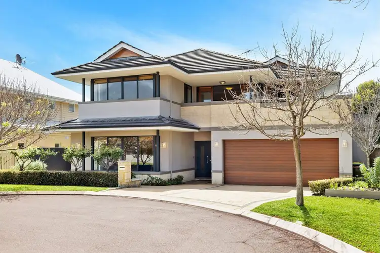 8 CHIPPERFIELD COURT