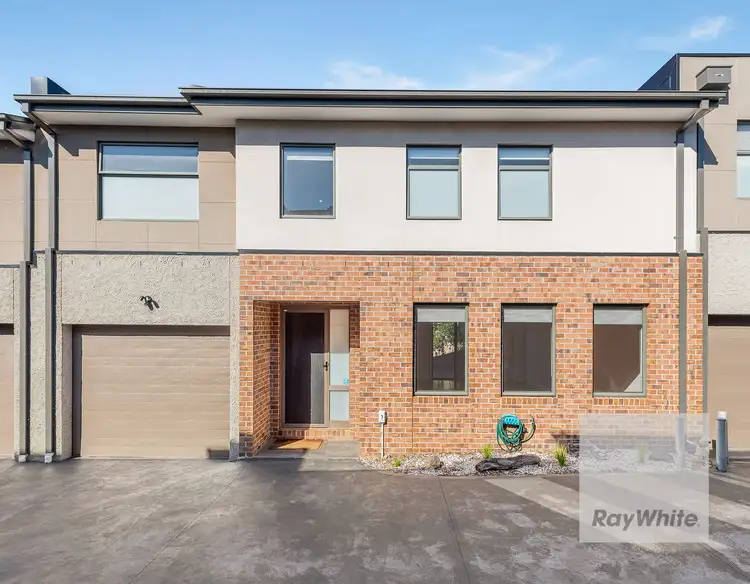 20 Dunraven Court