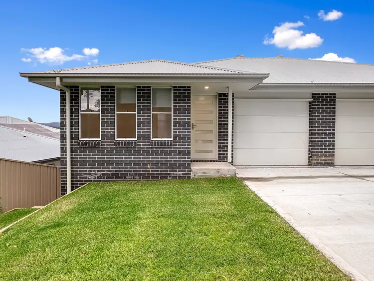 26A Weaver Crescent
