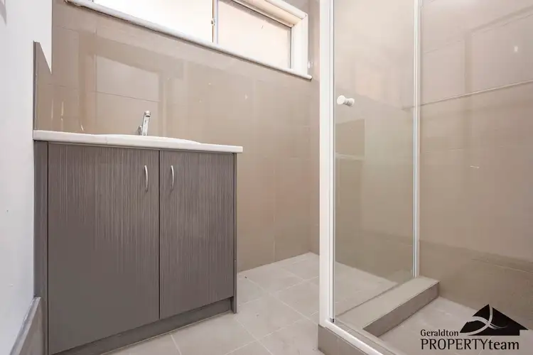 Fifth view of Homely house listing, 5 Watson Court, Utakarra WA 6530