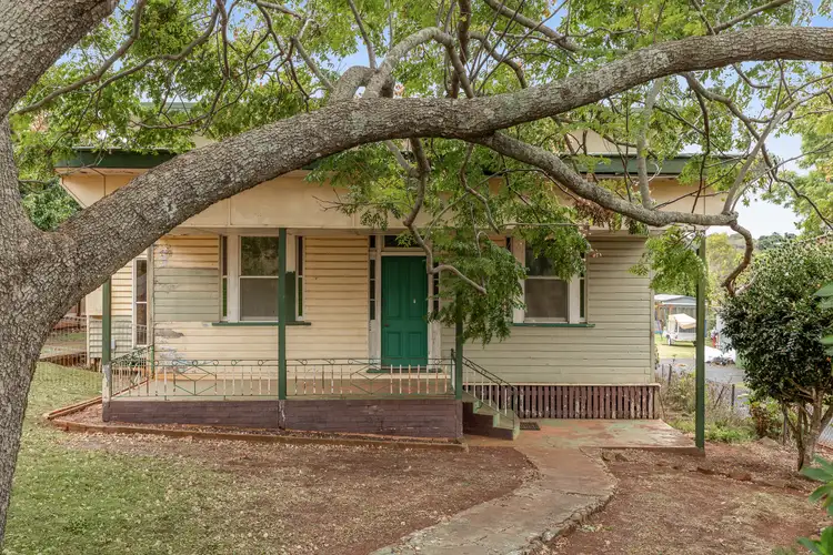 103 Long Street