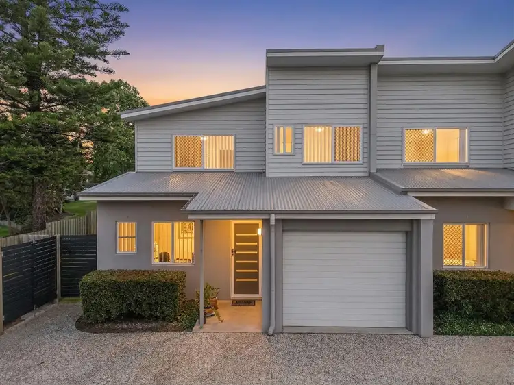 5 Messines Street