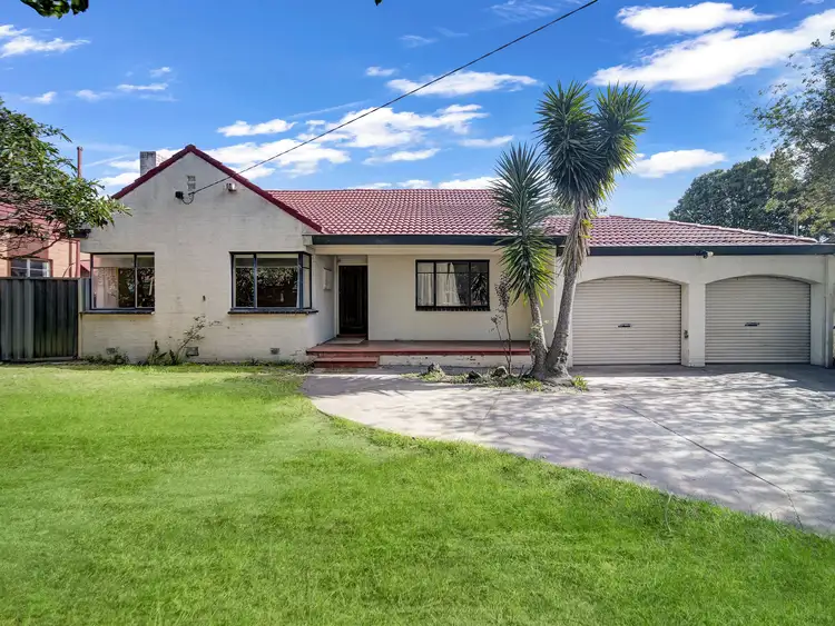 90 Springvale Road