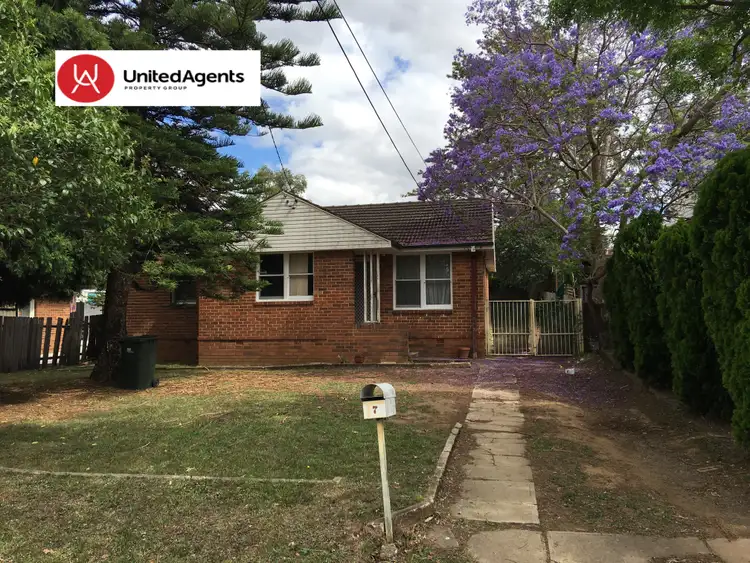 7 Sutton Road