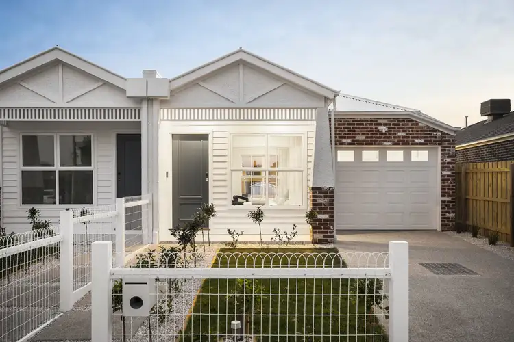 9B Lock Street