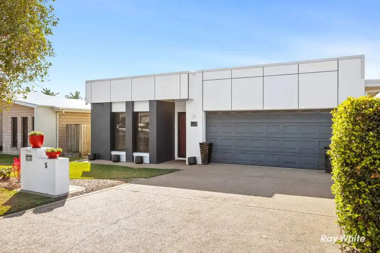5 Norfolk Drive