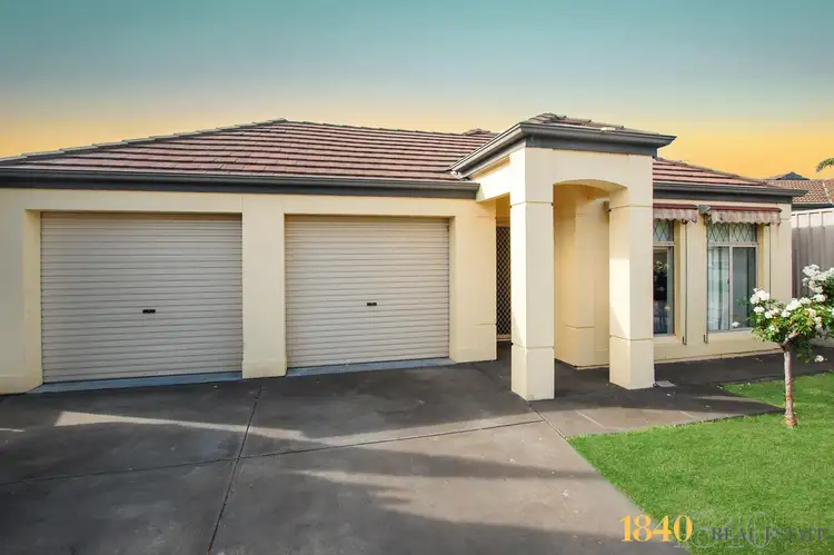 3 Brampton Court