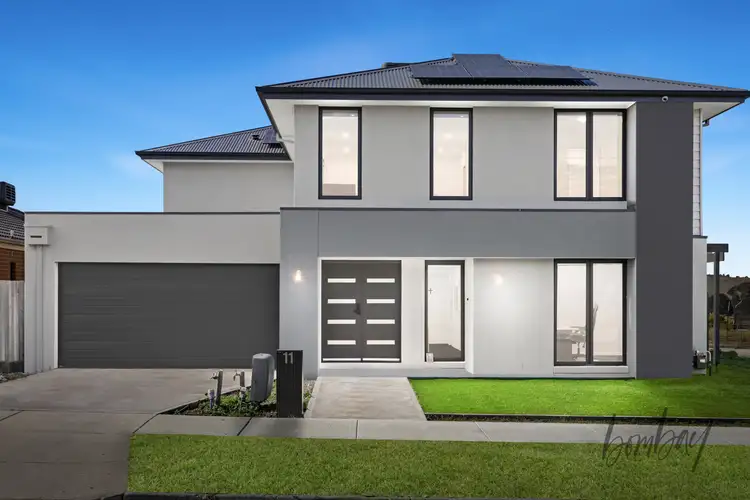 11 Mantle Street