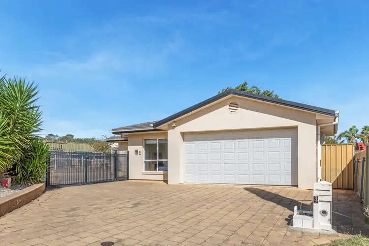 4 Fabian Court