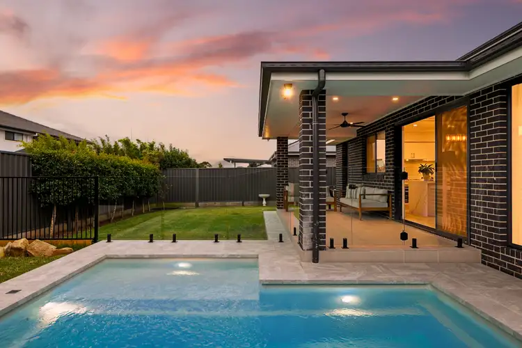 33 Namatjira Street