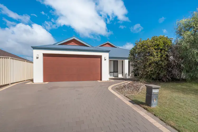 7 Flavio Crescent