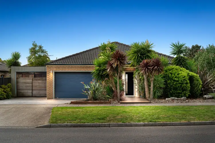 60 Leonardo Drive