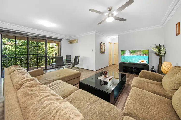 F3/6 Schofield Place