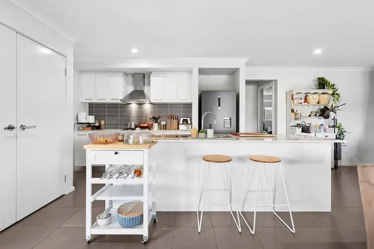 12-14 Pelican Way