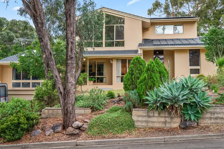 6 Lilford Way