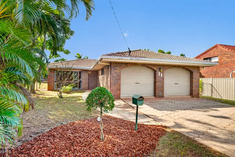 11 Harding Crescent