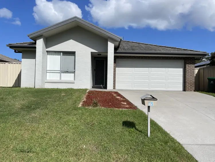 15 Aspen Grove