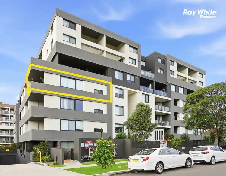 10 Carinya Street