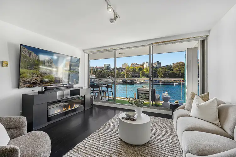 6E Cowper Wharf Roadway