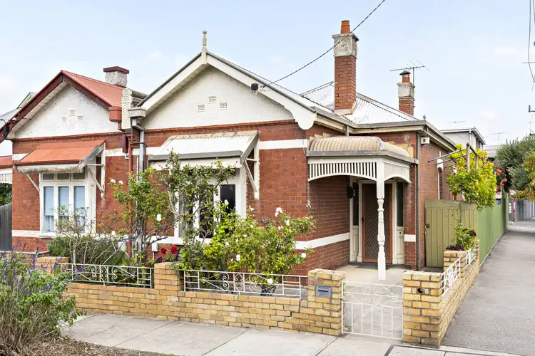 8 Stewart Street