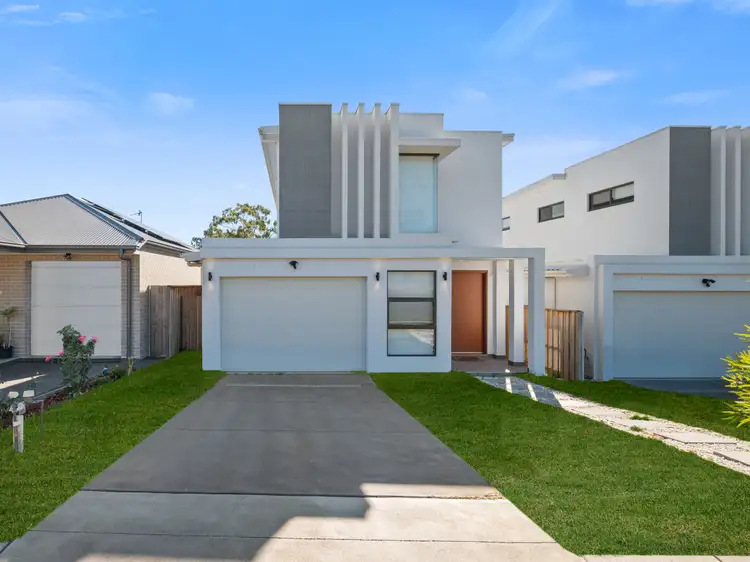 14 Dunstan Drive