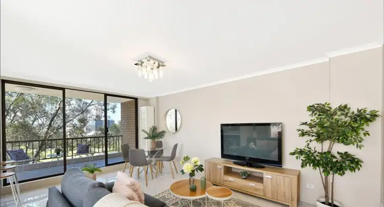 76 Great Western Highway
