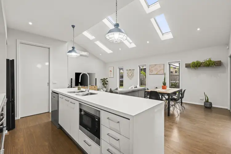 7-9 Cape Way