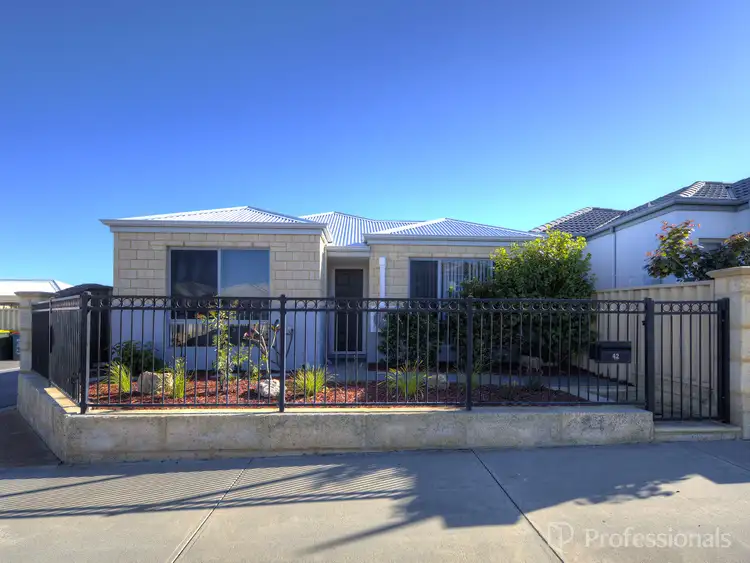 42 Carmathen Avenue