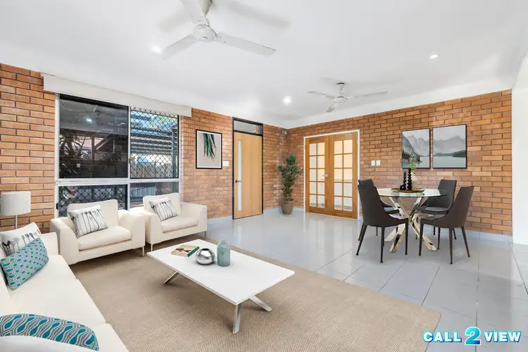 10 Parmentier Place