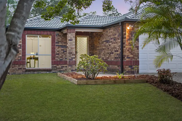 3 Glen Court